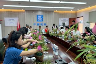 方硕：不能把伤病当成输球借口 会通过开会反思总结